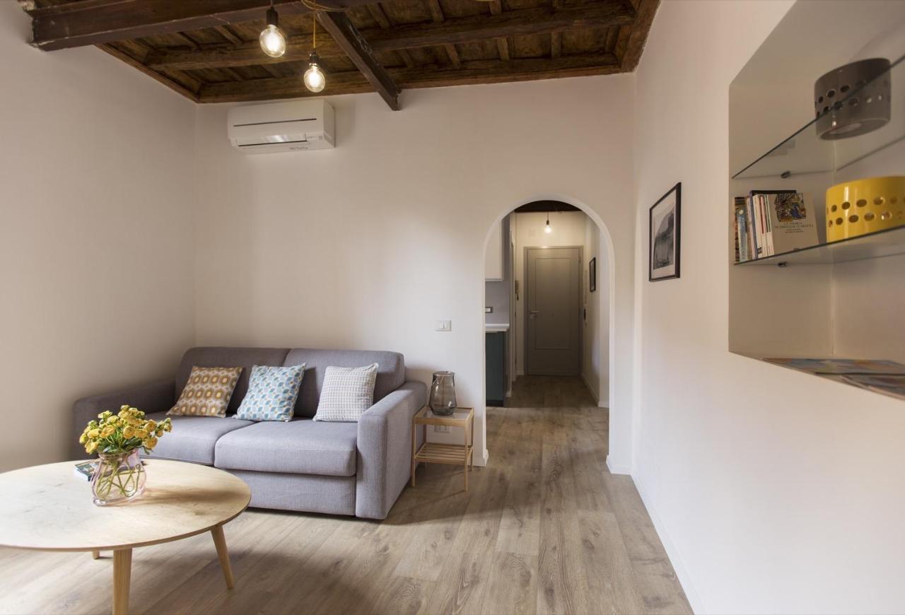 Apartment Cozy In Via Degli Spagnoli - Fromhometorome *